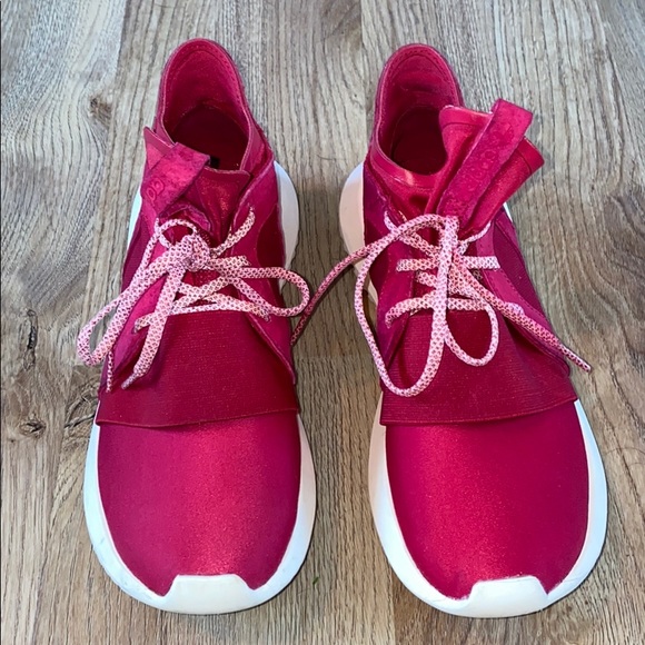 Adidas Original Tubular Defiant Sneaker -Pink- EUC - Picture 4 of 8